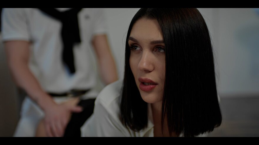 frz-jedl_C4S.00_00_01_fourteen.Still003