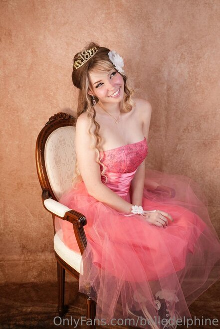 Belle-Delphine-Nude-Pink-Prom-Dress-Onlyfans-Set-Leaked-6