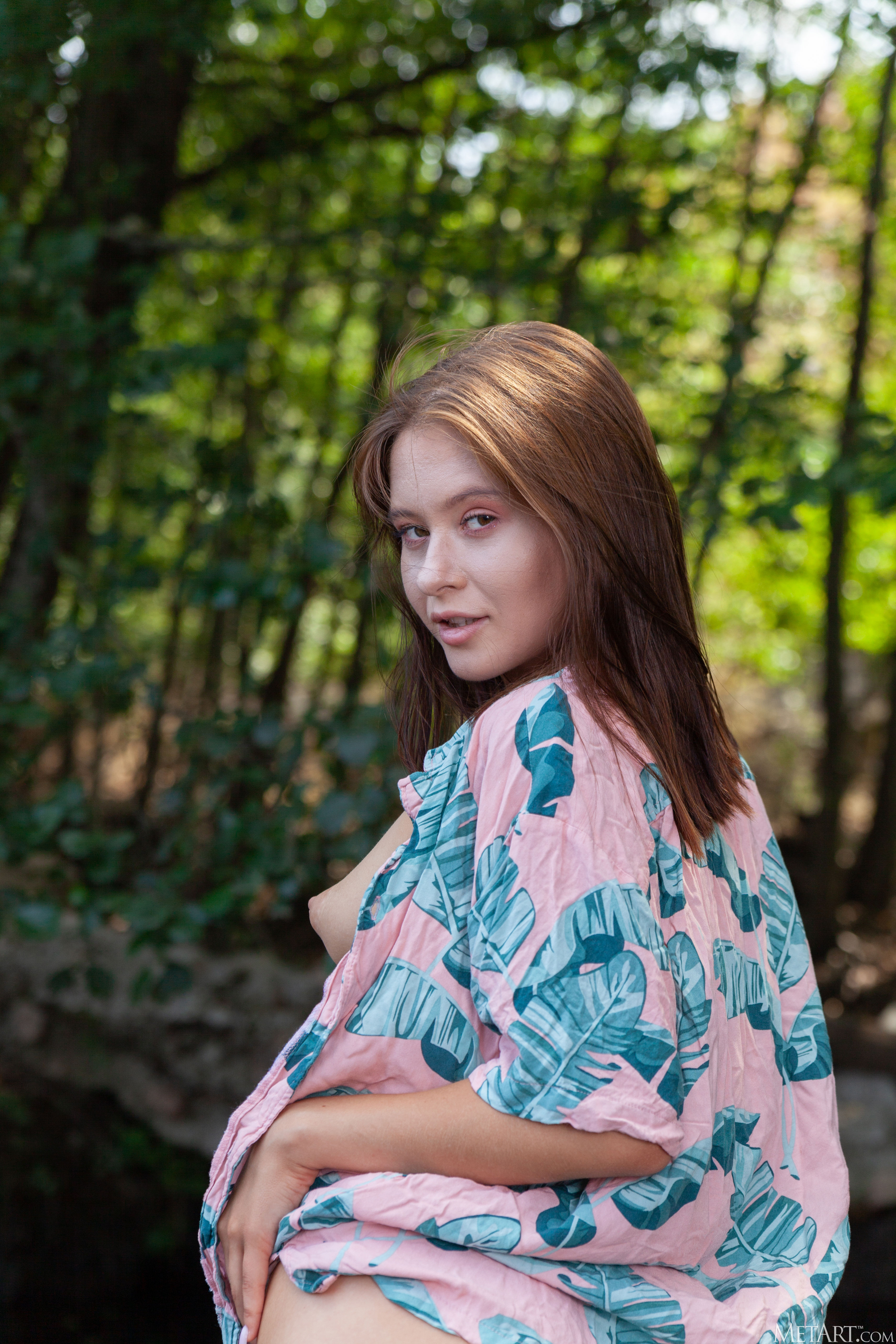 amateur photo MetArt_Panties-and-Palms_Skye-Bloom_high_0026