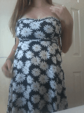 amateur pic Sun Dress Titty Drop