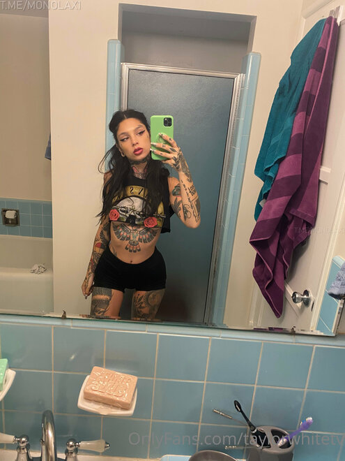 460a937a-bd40-4eb7-a1cf-877fdb2b4cd9 (1) nude