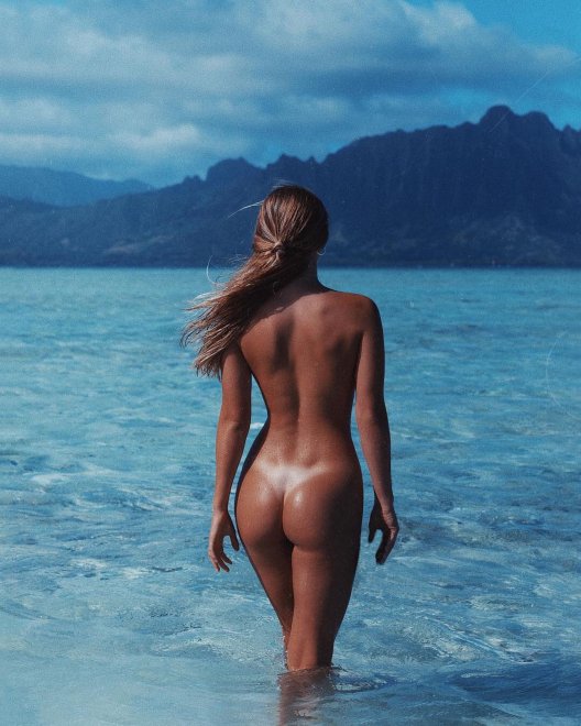 Sophia Wilson nude
