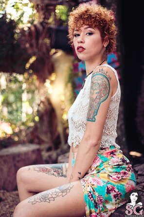 photo amateur Suicide Girls - Reych - Yoga Time!-01