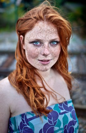 foto amatoriale Hair Face Freckle Beauty Red hair 