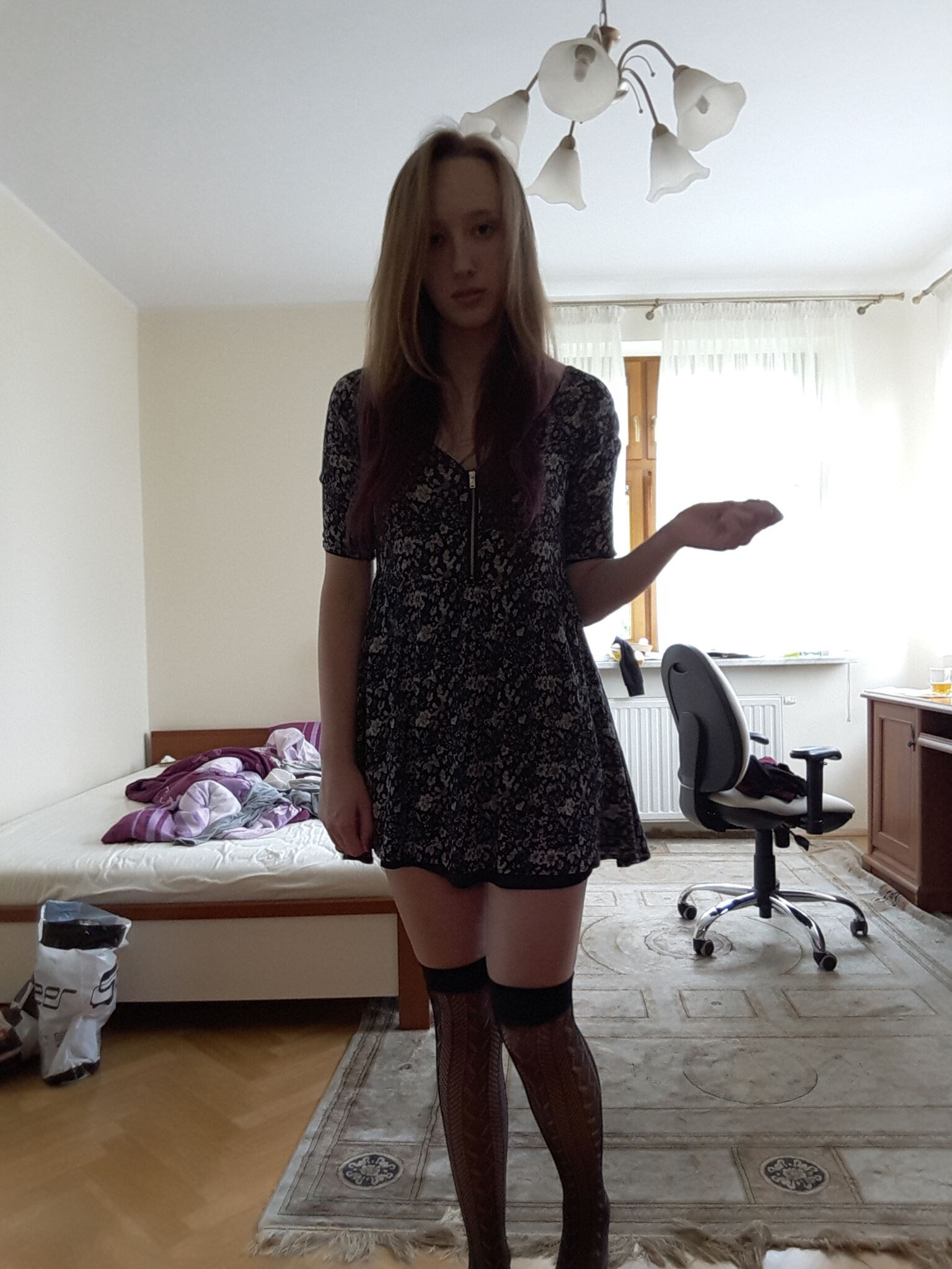 amateur photo 1487342065213