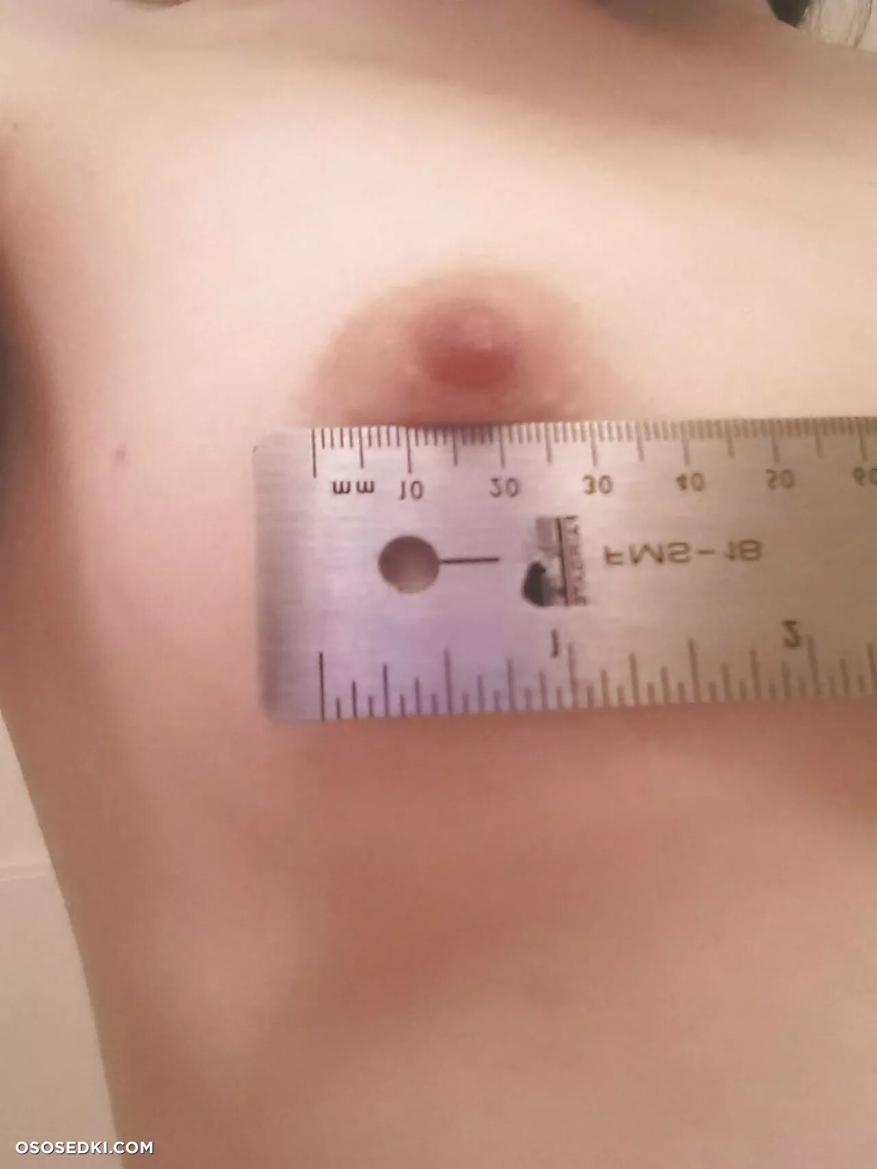 amateur photo 382795961