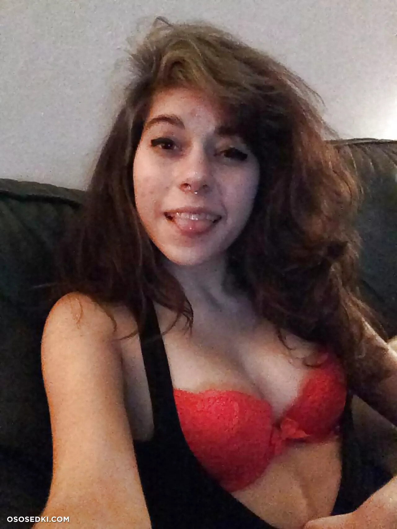 amateur photo 456240717