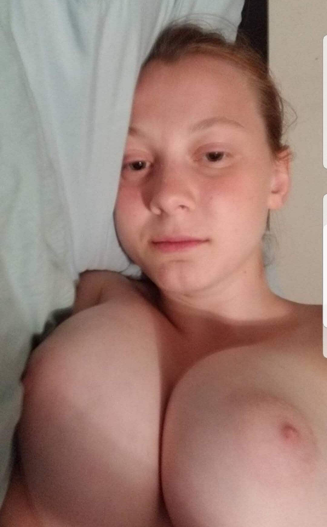 amateur photo CF9B0B6