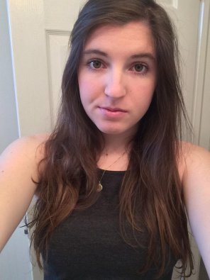 zdjęcie amatorskie First time wearing makeup in 2016