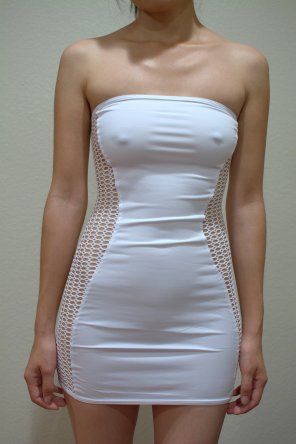 zdjęcie amatorskie Tight Revealing Dress
