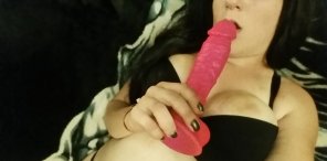 photo amateur Big boobs and big toys. Fun match right? ;)