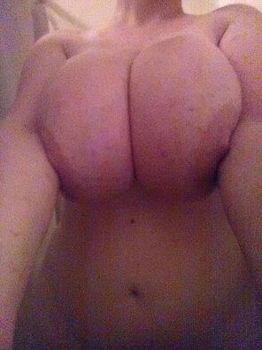 amateur pic Fuckers are heavy!
