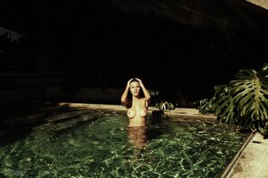 foto amatoriale Alejandra-Guilmant-Naked-11