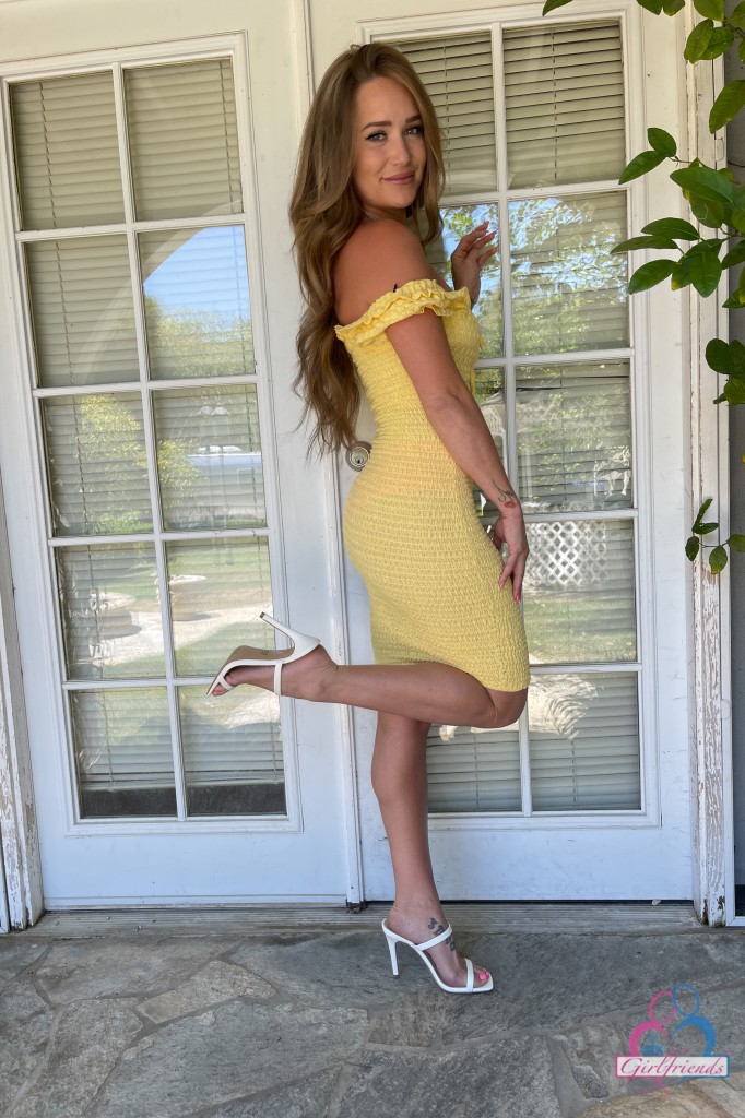 amateur photo ath009ATK_395262011