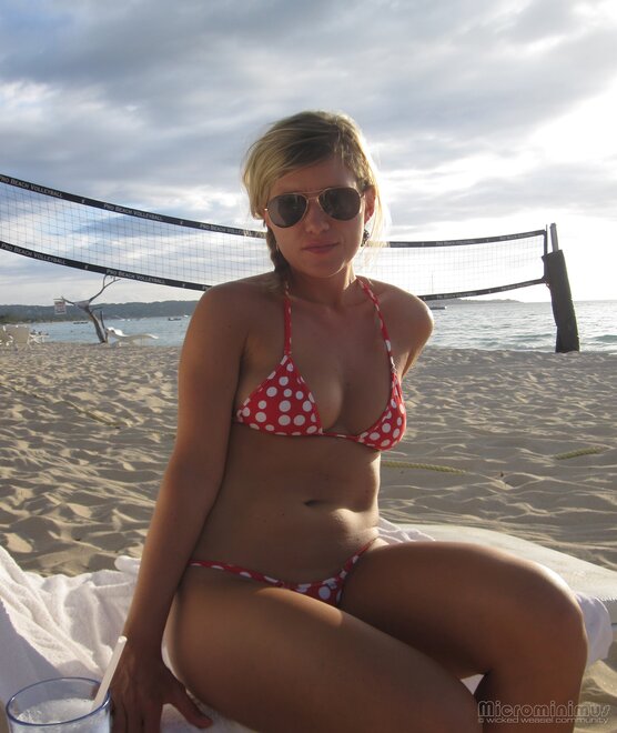 Jamaica 2011 0122-topaz-sharpen-faceai