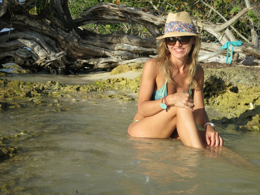 Slippery Snake Skin 0253-topaz-sharpen-faceai