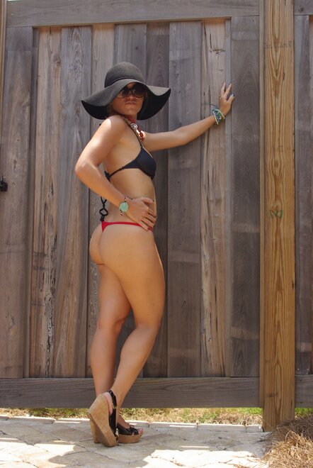 Summer 2012 0308-topaz-sharpen-faceai