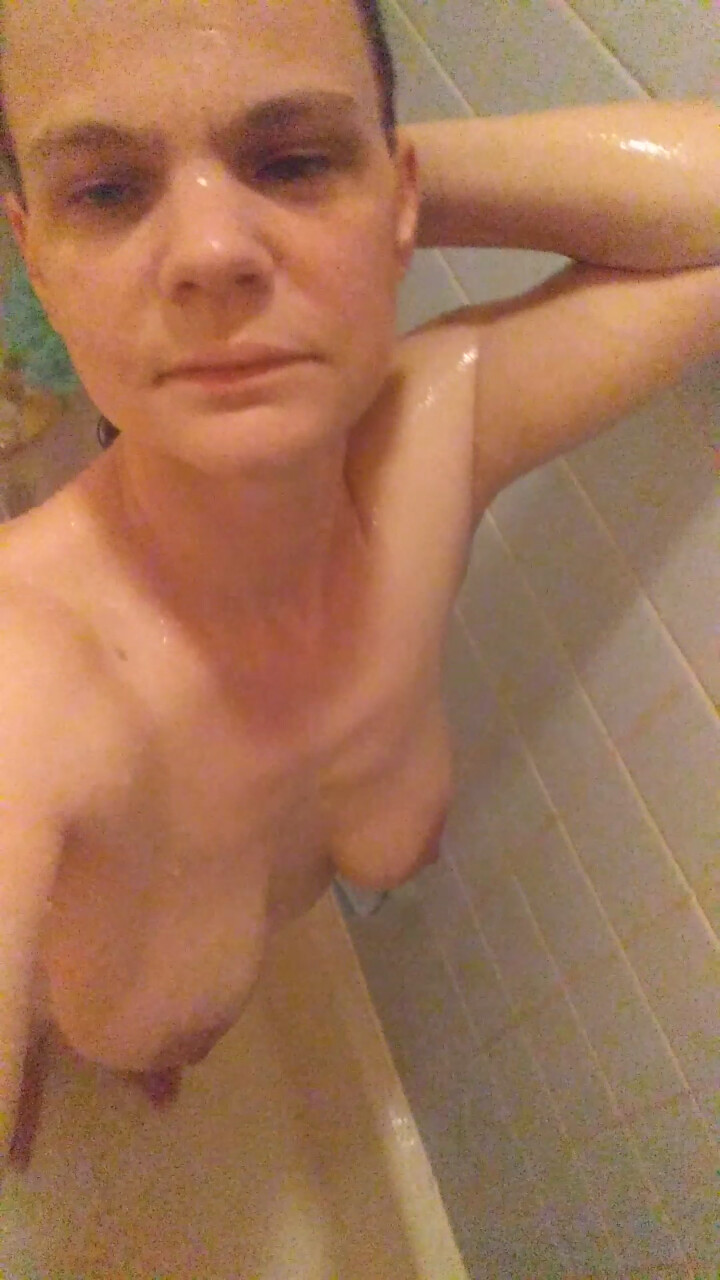 amateur photo vzxUDhqD_o