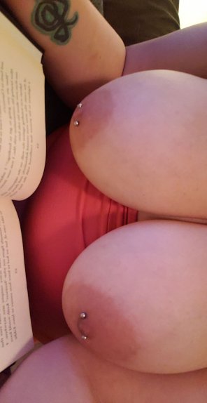 amateur pic Doing some late night reading...