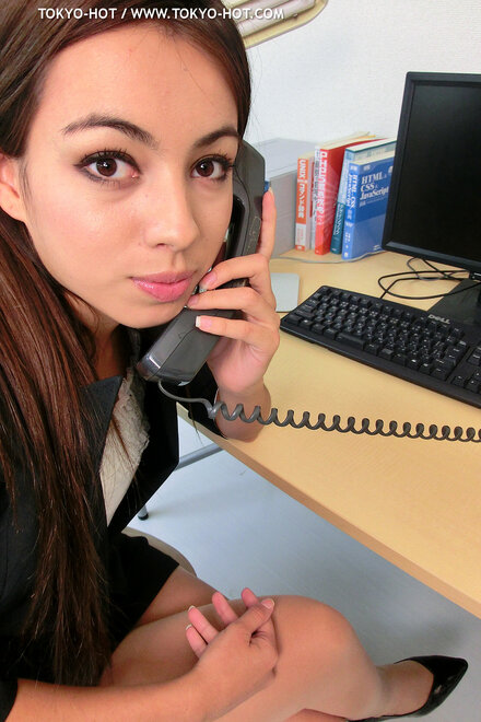 e880ria_shelby_nami0304