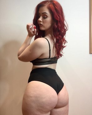 foto amatoriale Red Head Pawg