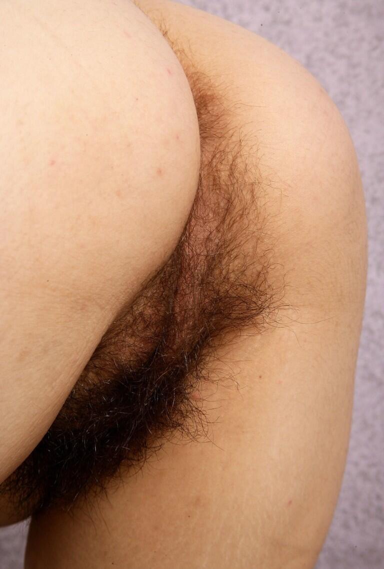 amateur photo M1980-Chunky.Furry.Asian,Cutie-079