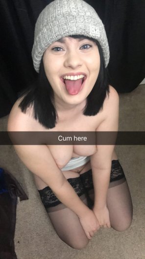 amateur pic Cum here! More in the comments. <3