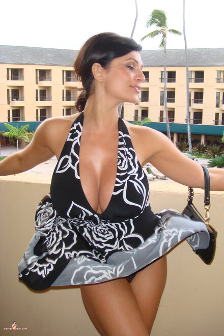 54420_islander_28_122_783lo