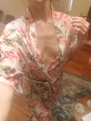amateur photo Such a lovely robe â¤ï¸ [f] 37