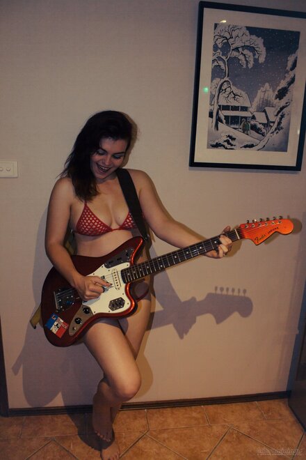 GuitarFace-003-topaz-sharpen-faceai