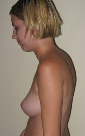 アマチュア写真 Brisbane_Emma_stripped_Naked_IMG_0460a