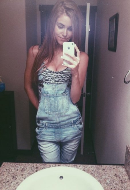 Overalls Cleavage nude