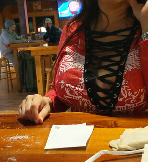 amateur pic After A [F]ew Drinks And Stares From The Guys At A Nearby Table...I Decided To Show Them A Bit More ðŸ¤­