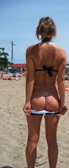 amateur-Foto Her ass is as tan as my face