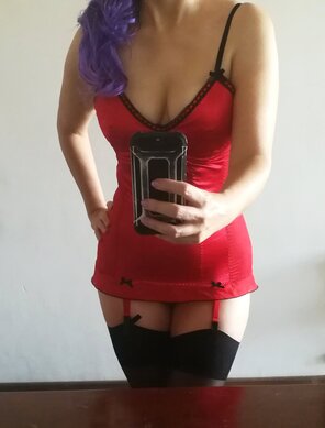 amateur pic Sexy in red [OC]