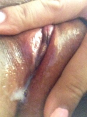 amateurfoto if You want to keep a good fuck pussy then we mus do all to make here explode like this, and she will newer want ore newer will someone give here that