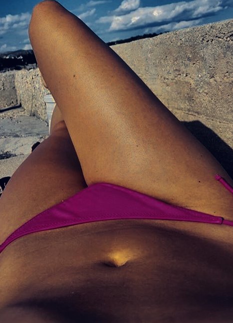 Human leg Sun tanning Thigh Leg Bikini