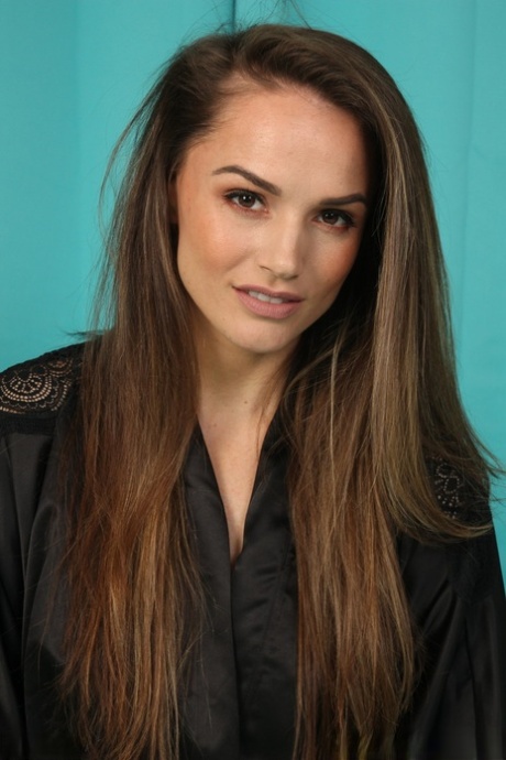 amateur photo 45341169_003_f8c7