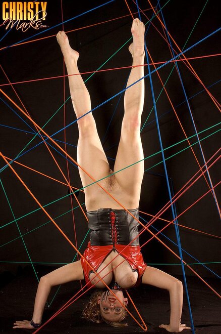 Shaved-Curvy-Nude-Brunette-Christy-Marks-with-Huge-Naturals-9