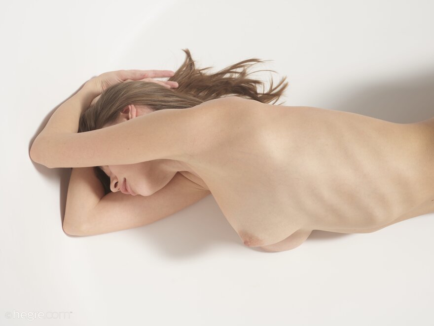 anna-l-pure-nudes-23-14000px