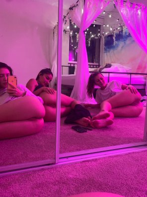 photo amateur A night in with the girls