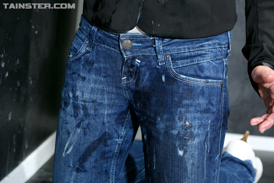 MLAZ - Roses Are Red Spunk Is White - 0057 - rrws_057