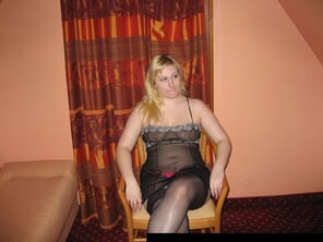 photo amateur amateur blonde milf super nipples hot lingerie