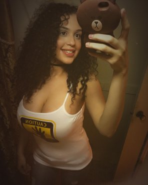 amateur pic Beauty Yellow Arm Brown 