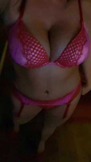 photo amateur My curvy hotwifes evening outfit [OC]