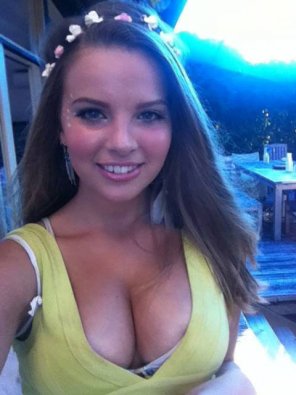 foto amateur Hottest girl at the party.