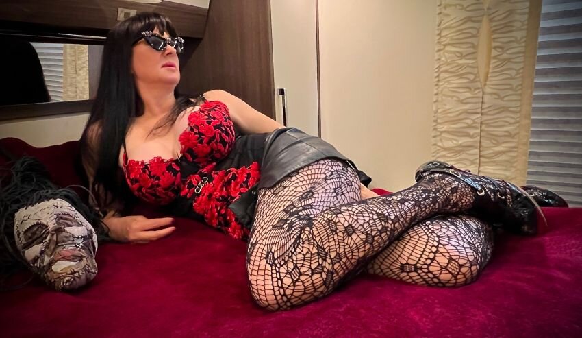 reblogme-8911-bLLvSxiHqt