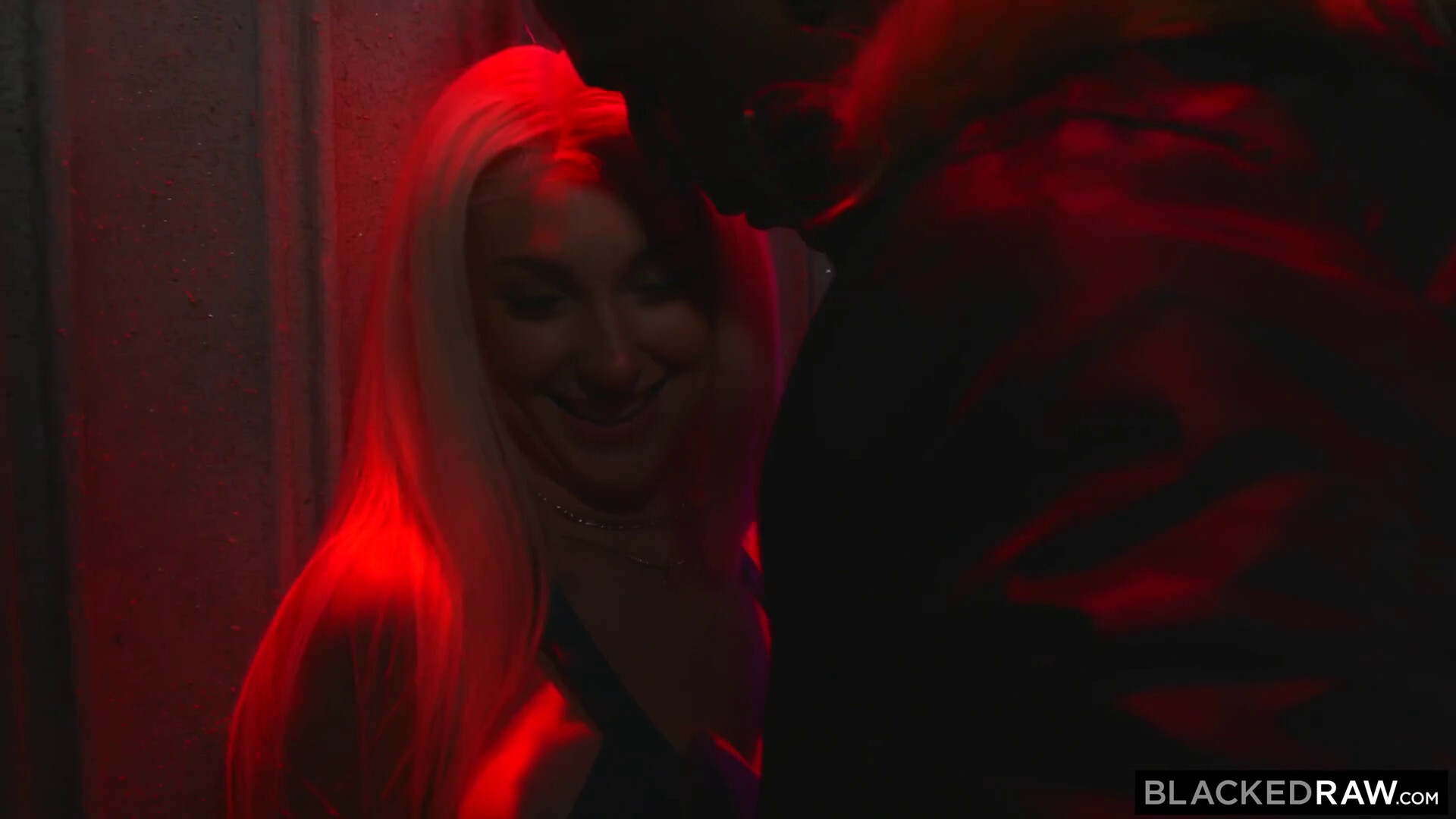 amateur photo skylar-vox-jax-that-s-my-girl_1080p.mp4_20240824183315_0072