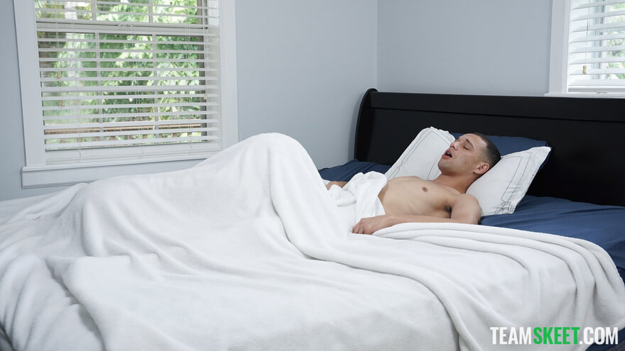 teenpies_kira_perez_002