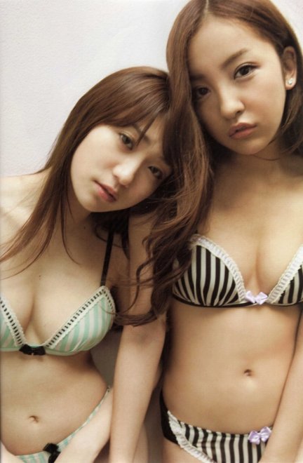 Itano Tomomi and Yuko Oshima